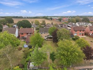 BROMLEY ROAD- click for photo gallery